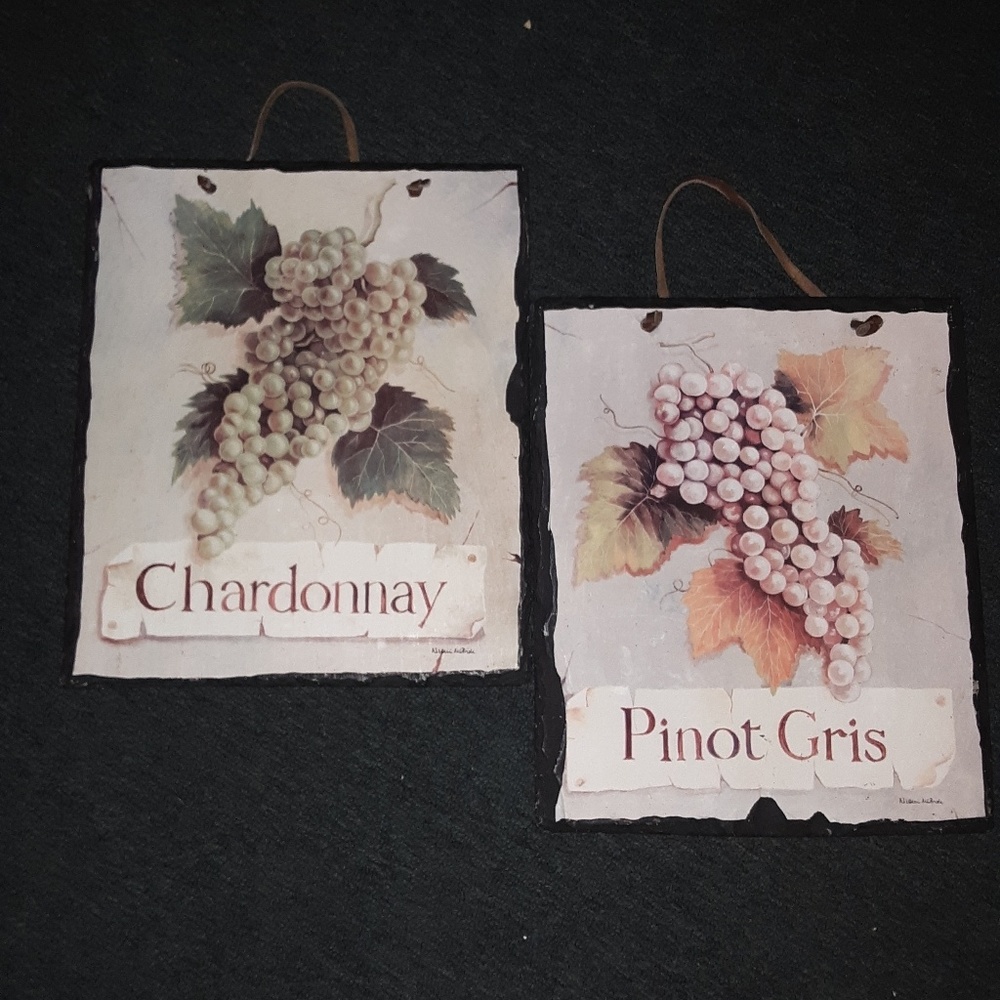 Slate wall hangings